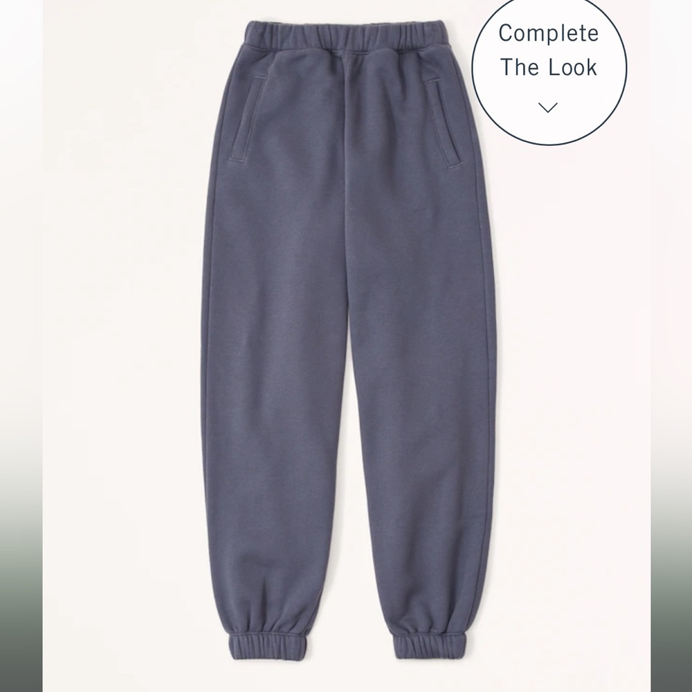 Abercrombie essential oversized Sunday sweatpants size Medium